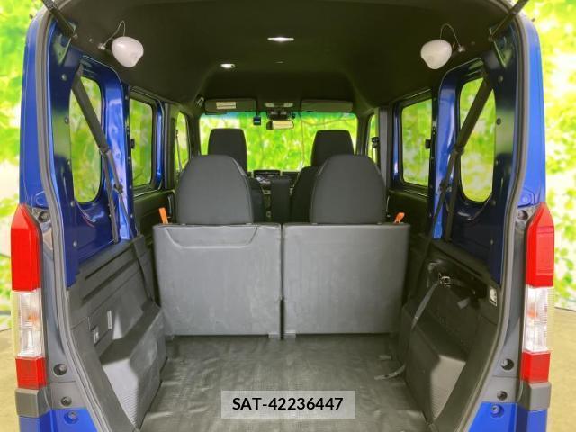 Honda N-VAN 2019-03 8754055-7