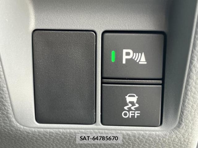 Honda N-VAN 2026-03 8752444-13