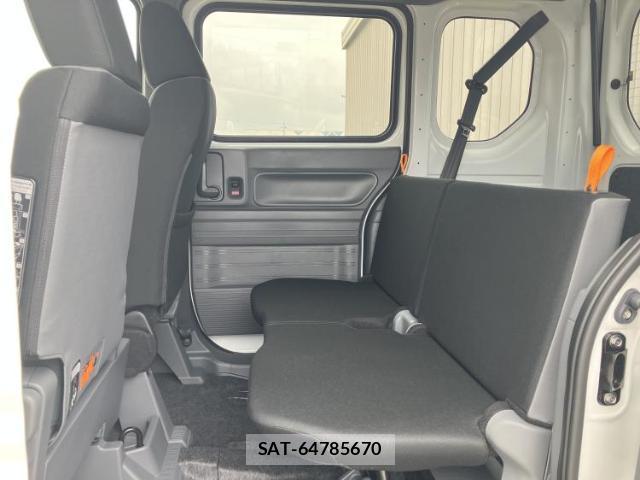 Honda N-VAN 2026-03 8752444-7