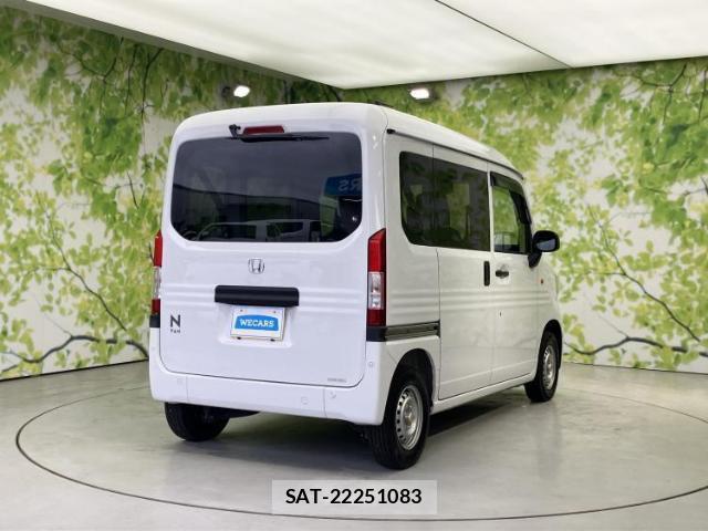 Honda N-VAN 2024-09 8754565-2