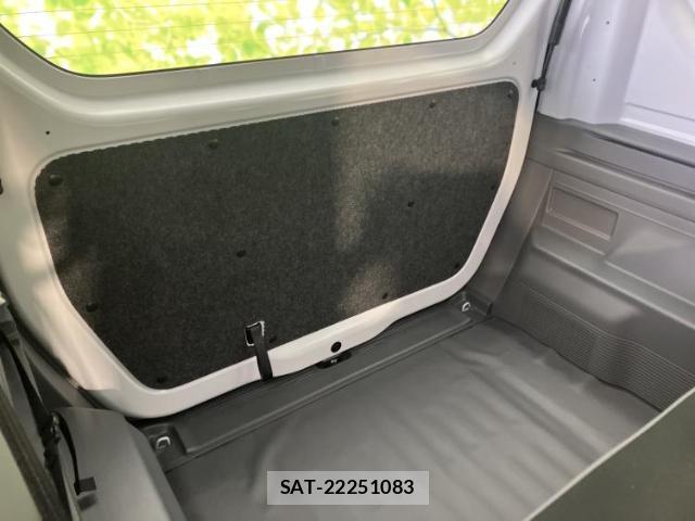 Honda N-VAN 2024-09 8754565-5