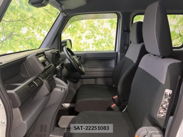 Honda N-VAN 2024-09 8754565-6