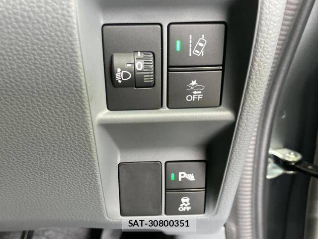 Honda N-VAN 2026-05 8754664-15