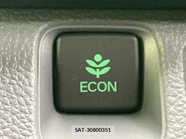 Honda N-VAN 2026-05 8754664-17