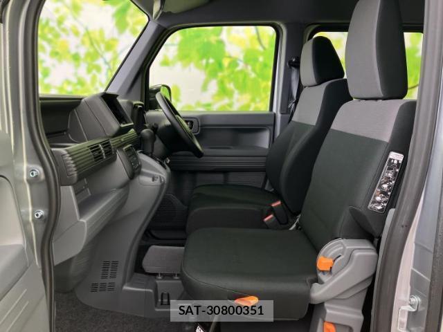Honda N-VAN 2026-05 8754664-5
