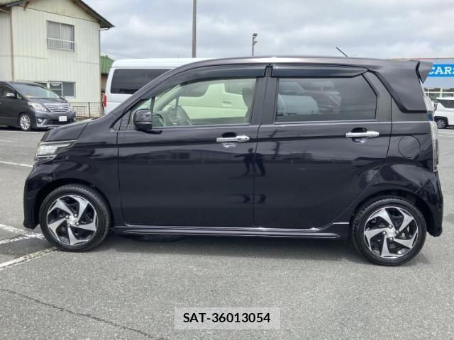 Honda N-WGN 2015-04 8754480-1