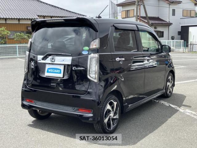 Honda N-WGN 2015-04 8754480-2