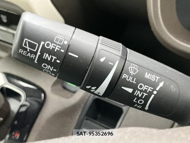 Honda N-WGN 2020-03 8754479-17