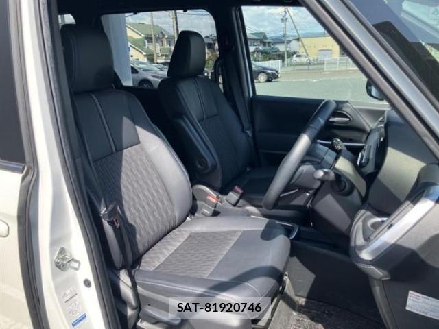 Toyota NOAH 2023-03 8752221-4