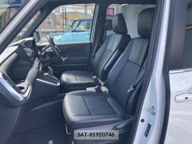 Toyota NOAH 2023-03 8752221-5