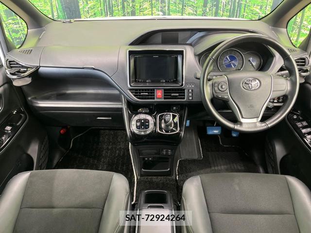 Toyota NOAH 2019-01 8752419-1