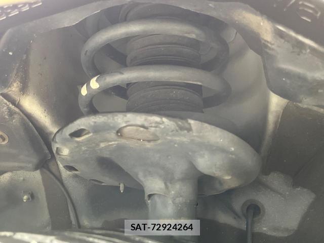 Toyota NOAH 2019-01 8752419-19