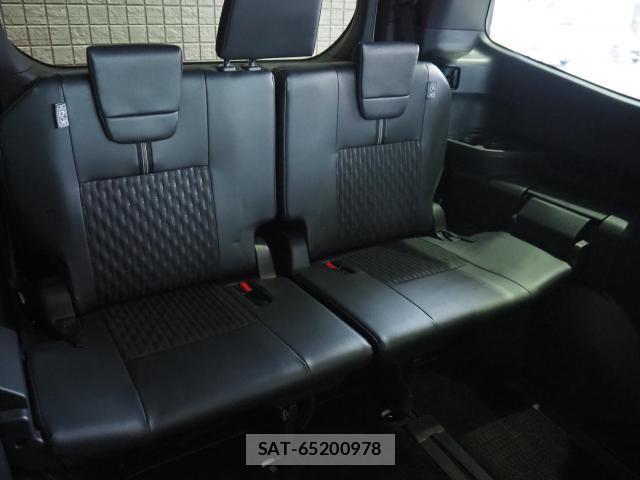 Toyota NOAH 2022-10 8752491-18