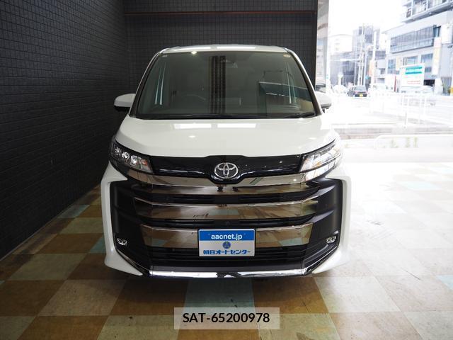 Toyota NOAH 2022-10 8752491-9