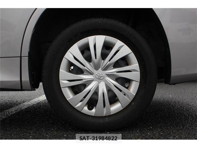 Toyota NOAH 2023-06 8753837-17