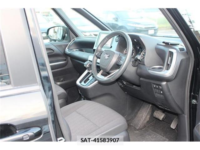 Toyota NOAH 2025-03 8753894-18