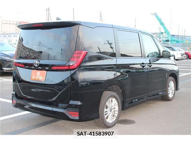 Toyota NOAH 2025-03 8753894-5