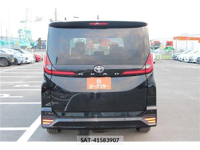 Toyota NOAH 2025-03 8753894-6
