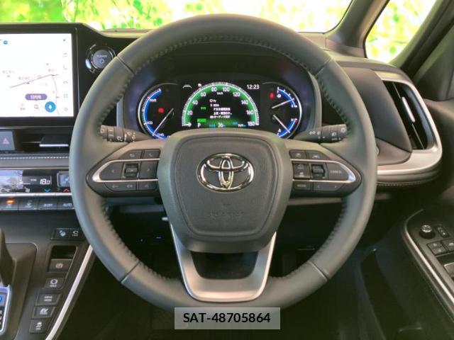 Toyota NOAH 2026-03 8754050-14