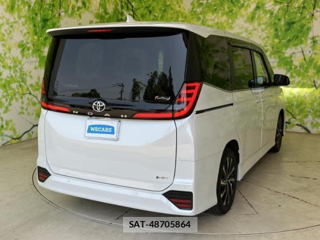 Toyota NOAH 2026-03 8754050-2