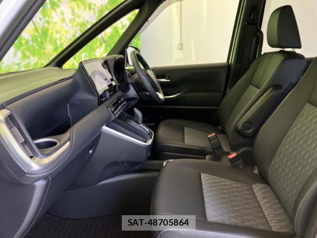 Toyota NOAH 2026-03 8754050-6