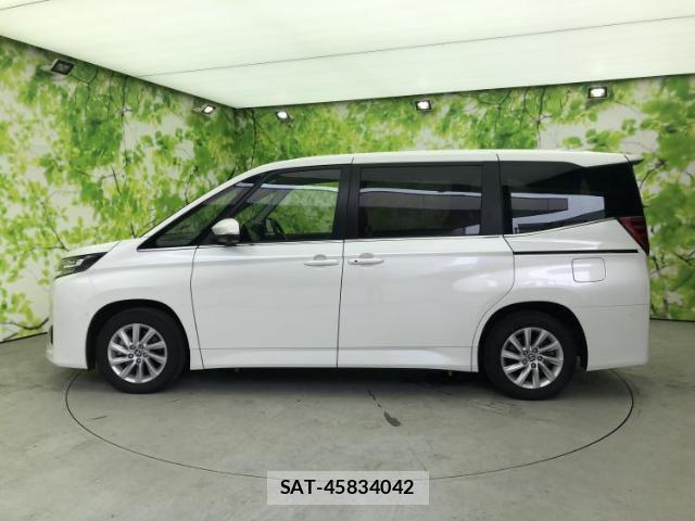 Toyota NOAH 2022-09 8754074-1