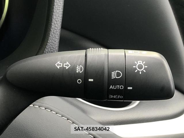 Toyota NOAH 2022-09 8754074-15