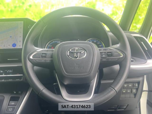 Toyota NOAH 2023-11 8754449-14