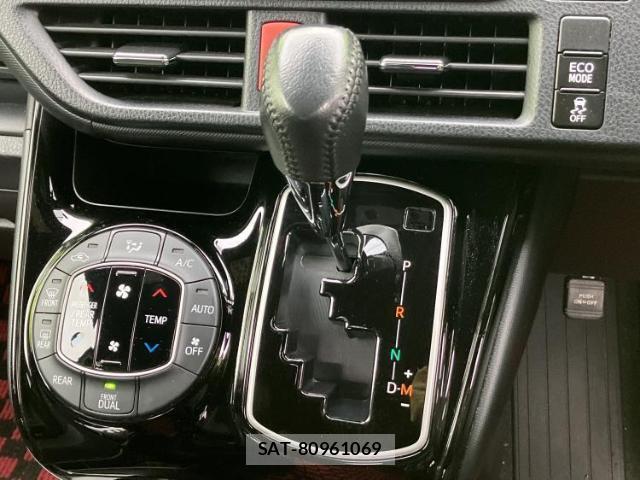 Toyota NOAH 2019-12 8754538-16