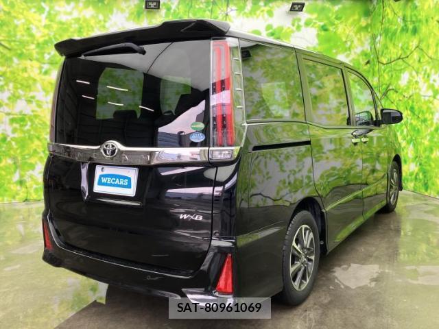 Toyota NOAH 2019-12 8754538-2