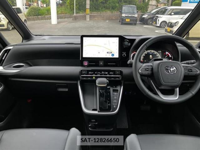 Toyota NOAH 2025-12 8754554-3