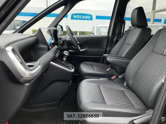 Toyota NOAH 2025-12 8754554-5