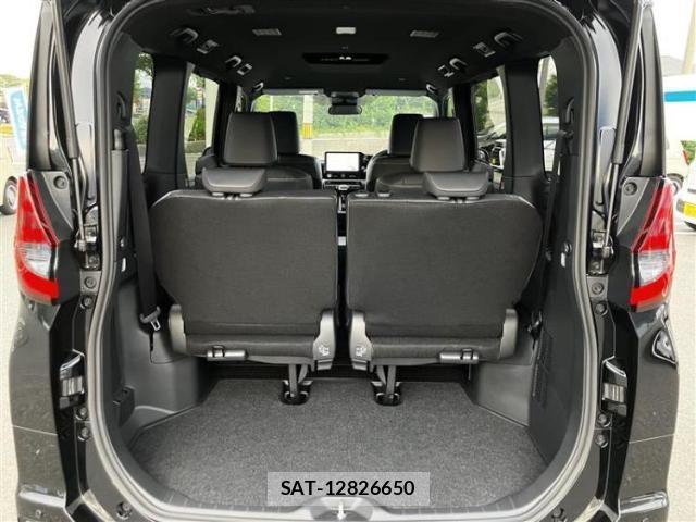 Toyota NOAH 2025-12 8754554-7