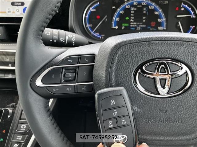 Toyota NOAH 2026-03 8754615-11