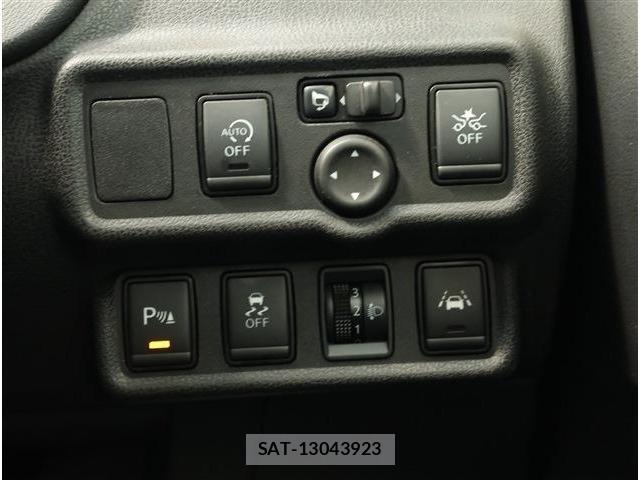 Nissan NOTE 2021-07 8752400-11