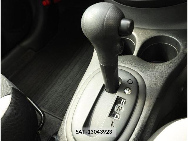 Nissan NOTE 2021-07 8752400-9