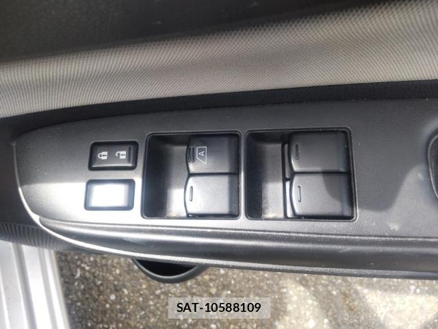 Nissan NOTE 2017-08 8752595-13