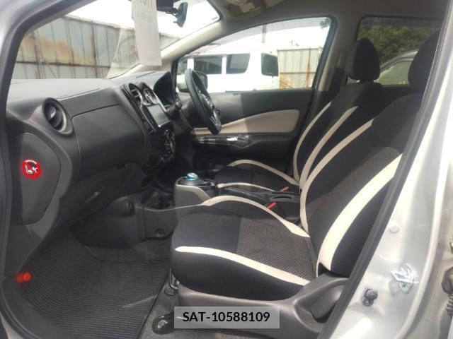 Nissan NOTE 2017-08 8752595-15