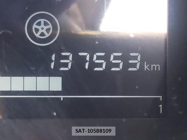 Nissan NOTE 2017-08 8752595-9
