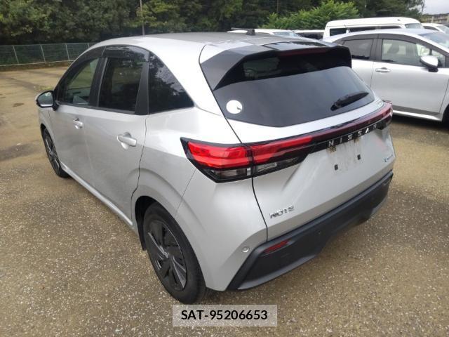 Nissan NOTE 2021-08 8752602-5