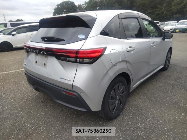 Nissan NOTE 2021-08 8752617-4