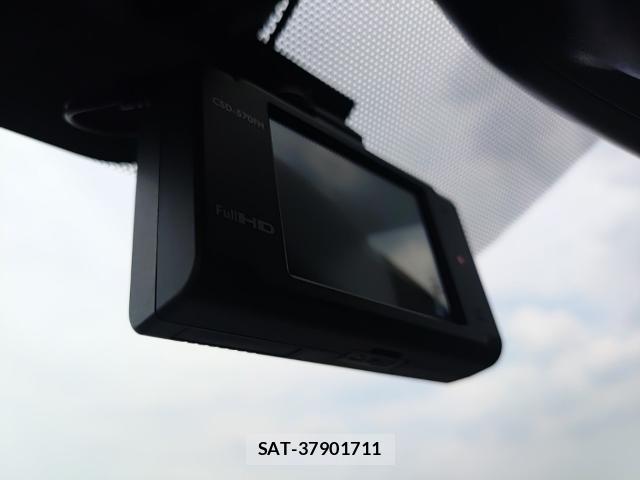 Nissan NOTE 2019-08 8752654-16
