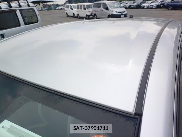 Nissan NOTE 2019-08 8752654-6