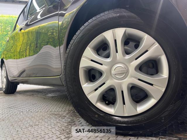 Nissan NOTE 2015-11 8752857-12
