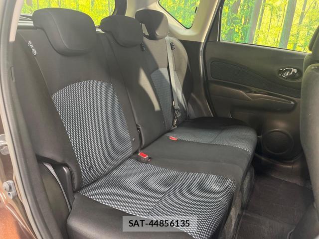 Nissan NOTE 2015-11 8752857-8
