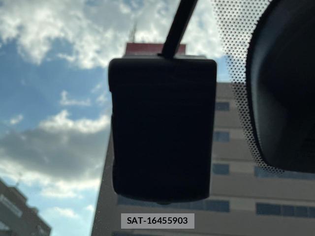 Nissan NOTE 2015-12 8752901-7