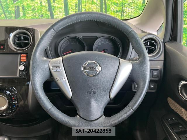 Nissan NOTE 2016-01 8752970-10