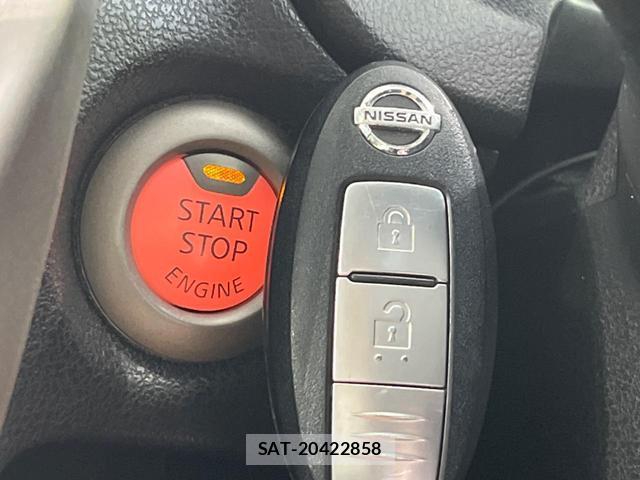 Nissan NOTE 2016-01 8752970-5