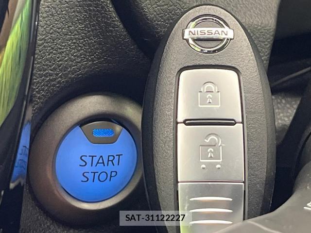 Nissan NOTE 2018-05 8754225-5