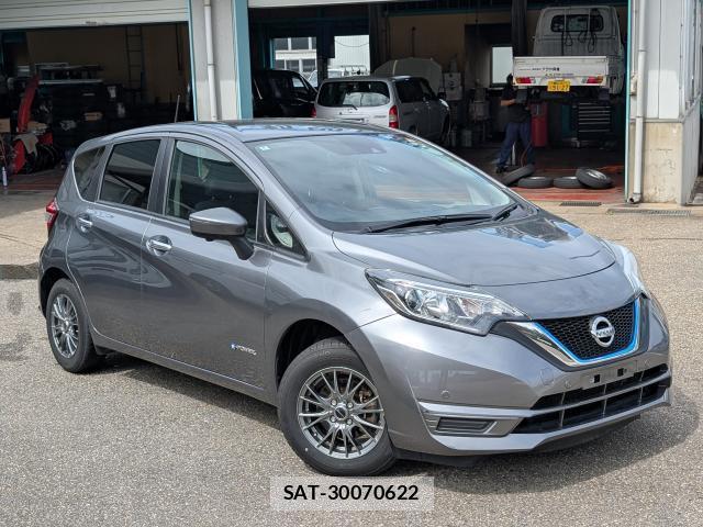 Nissan NOTE 2020-08 8754276-14